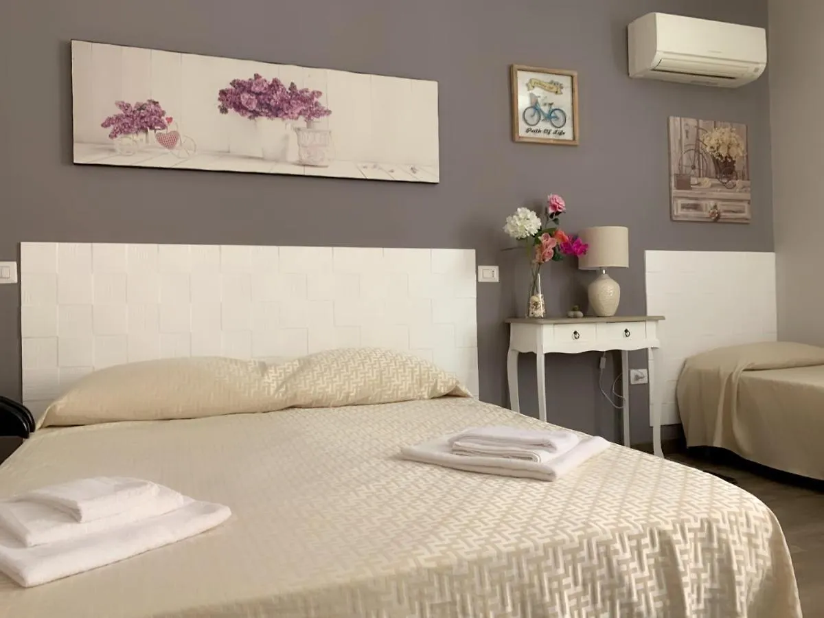 Domus Regia Hotel Olbia Guest house